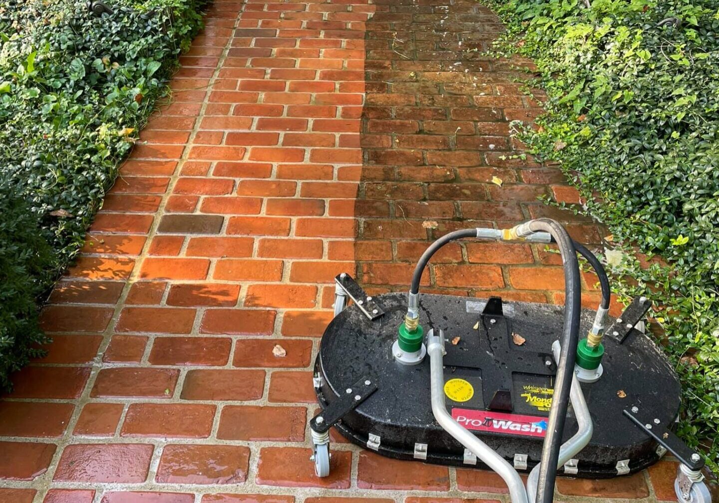 brick-sidewalk-cleaning